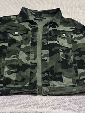 Jou Jou Camo Shirt Jacket - Olive & Black